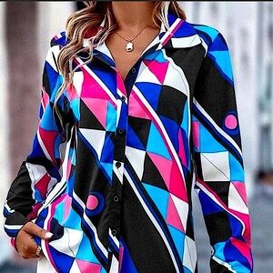 NWT, Lavishly Paris Gorgeous Multicolored Artdeco Paris Blouse.